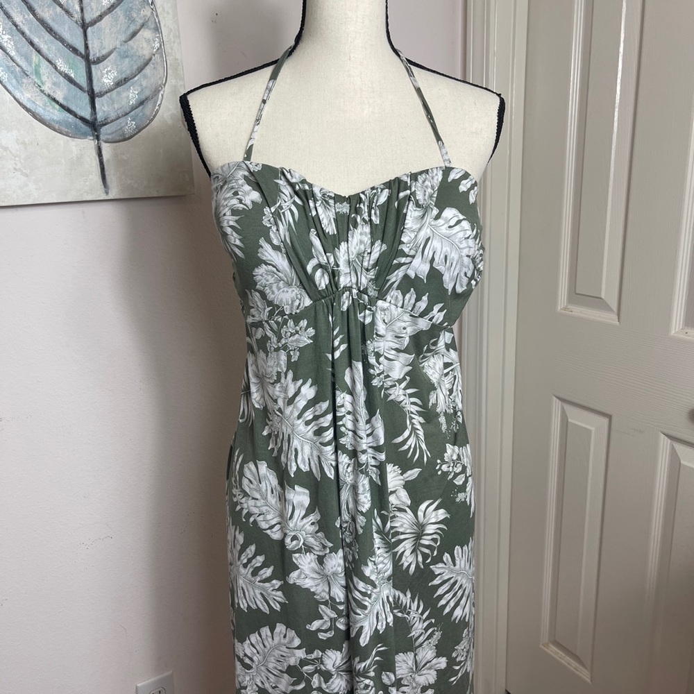 Tropical leaf print halter dress